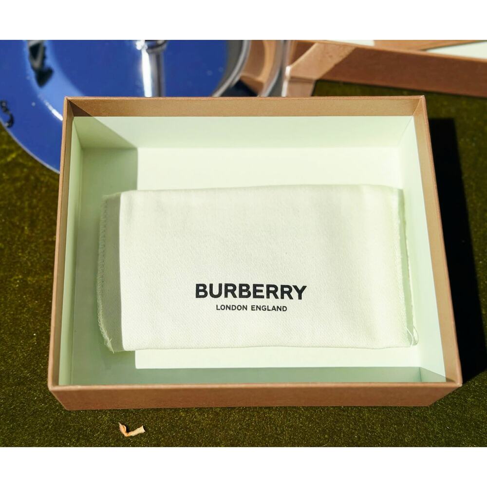 Burberry Grainy Leather TB Monogram Card Case Wallet - FULL INCLUSION - NEW - Picture 3 of 3
